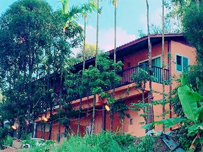 Pilok Hill House ที่พักบ้านอีต่อง เหมืองปิล็อก บรรยากาศบ้านสวน ท่ามกลางต้นไม้ ธรรมชาติ เป็นส่วนตัว สไตล์วินเทจ