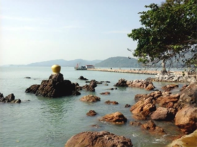 หน้าเขา ริมเล โฮมสเตย์ ที่พัก อาหารทะเล อาหารพื้นถิ่น