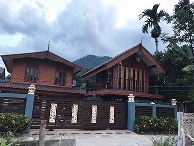 บ้านชมเดือน คีรีวง