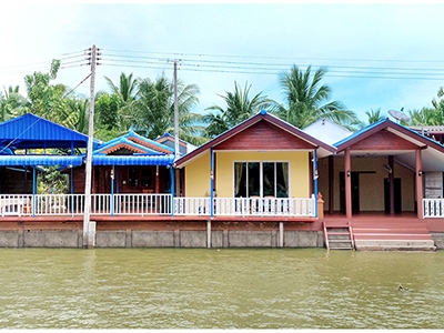 บ้านสักทองรีสอร์ท อัมพวา