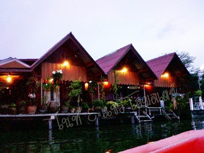 บ้านไนท์-แชร์ โฮมสเตย์
