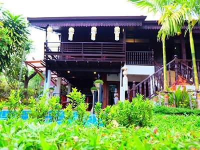 The House Coffee & Hostel ลำปาง