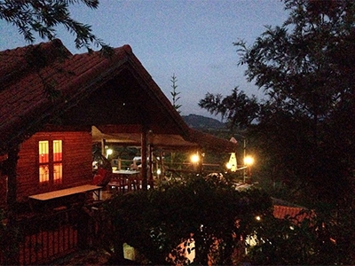 บ้านไม้สายหมอก เขาค้อ โฮมสเตย์  Baan Mai Sai Mhog Homestay