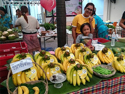 หลาดสุขเขียว Sook Green Market ตลาดแห่งการแบ่งปันความสุข