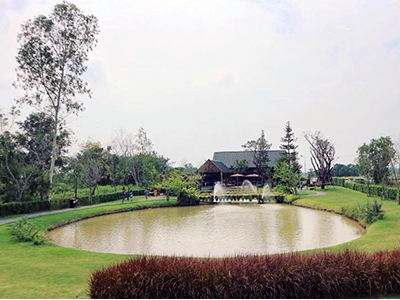 มองเทรอส์  Montreux cafe and farm นครนายก