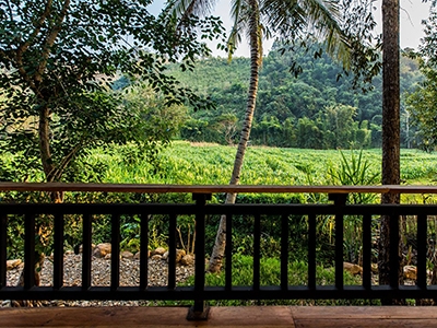 เป็นบ้าน เป็นเขา เป็นนา เป็นน้ำ Private Destination นาหมื่น น่าน