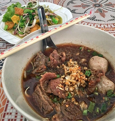 ก๋วยเตี๋ยวเรือฟ้ามุ่ย เจ็ดยอด เชียงใหม่