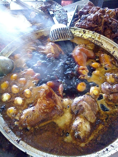 ข้าวขาหมูเกรียงไกร บ้านนา นครนายก