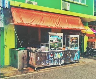 ร้านก๋วยเตี๋ยวเจ๊อ่อน โพธาราม