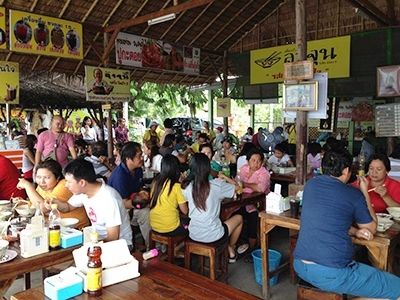 ก๋วยเตี๋ยวเรือลุงจุน รังสิต คลอง5 ปทุมธานี