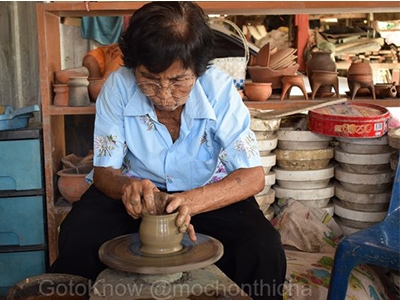 เครื่องปั้นดินเผาบ้านโรงหวด นครชัยศรี นครปฐม