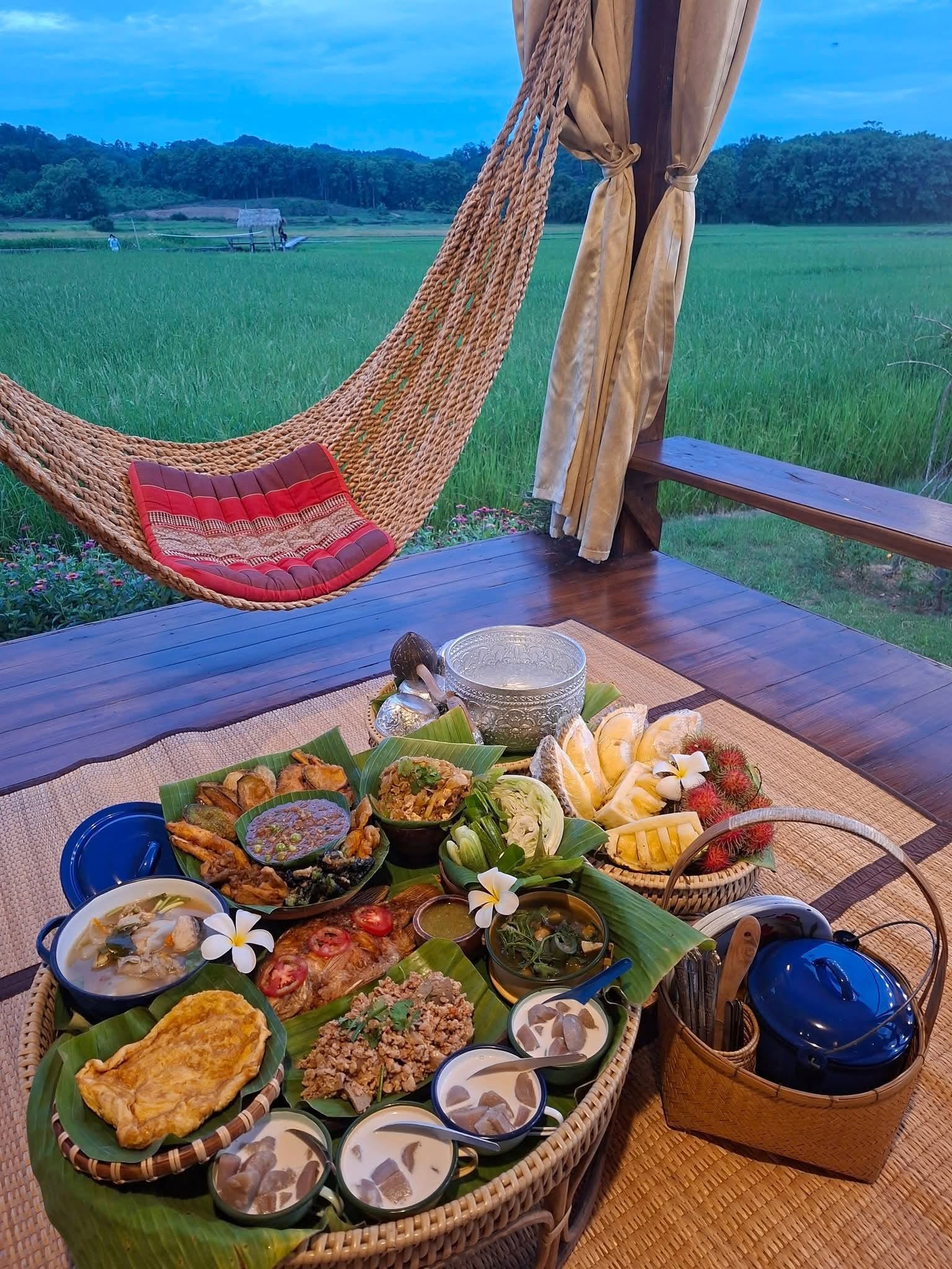 โฮมสเตย์บ้านนาต้นจั่น จังหวัดสุโขทัย