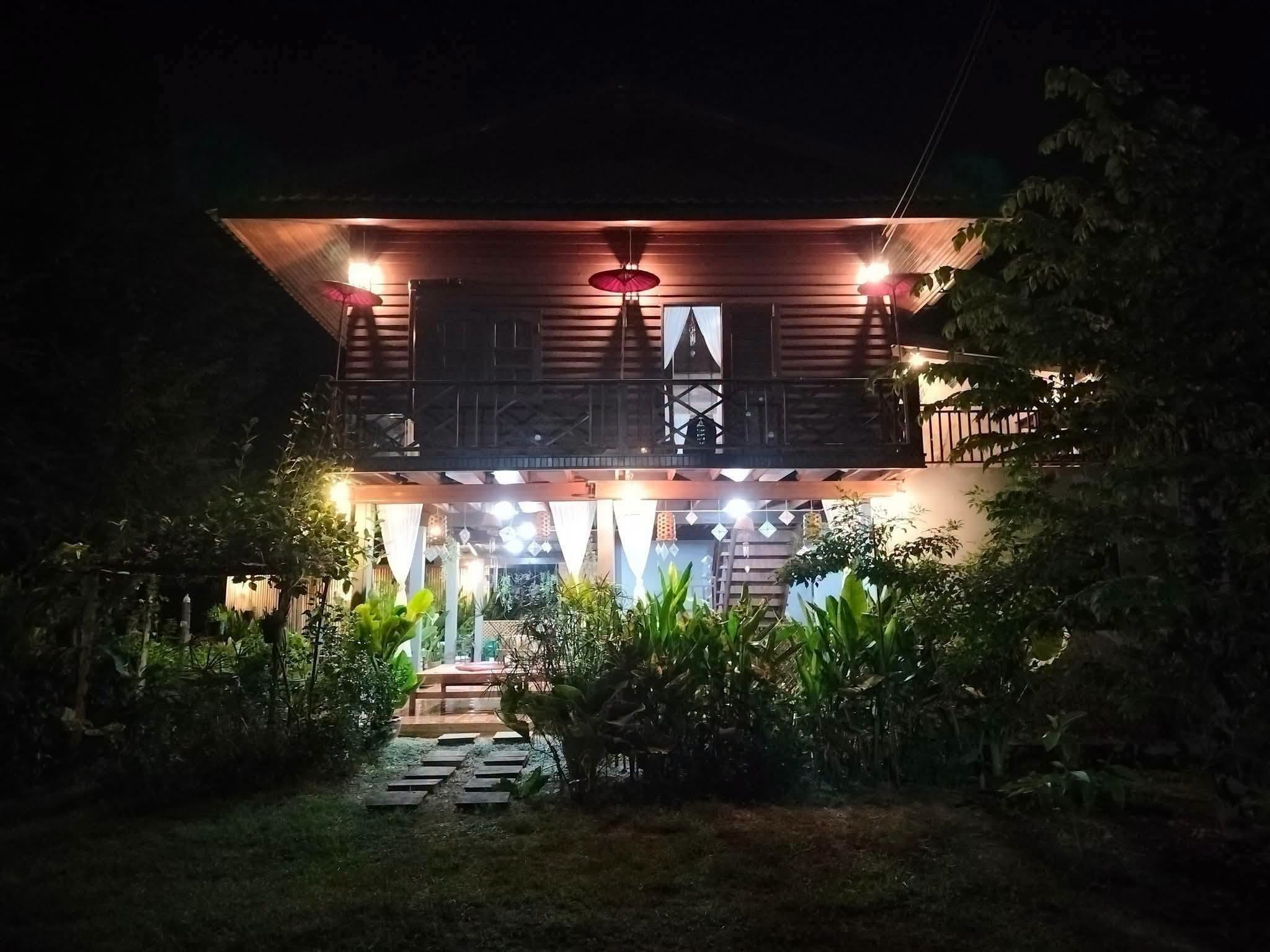 โฮมสเตย์บ้านนาต้นจั่น จังหวัดสุโขทัย
