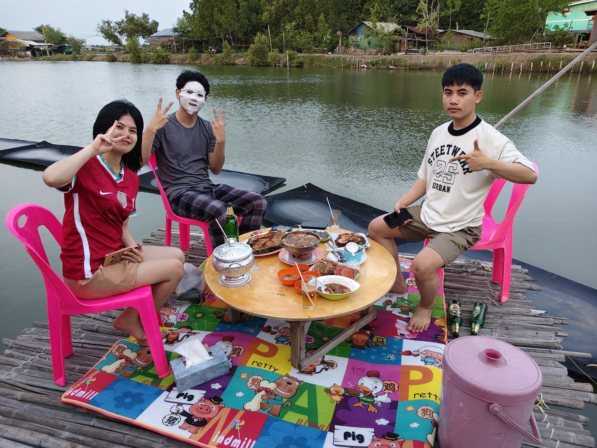 วังก๋ง โฮมสเตย์ บ้านขุนสมุทรจีน
