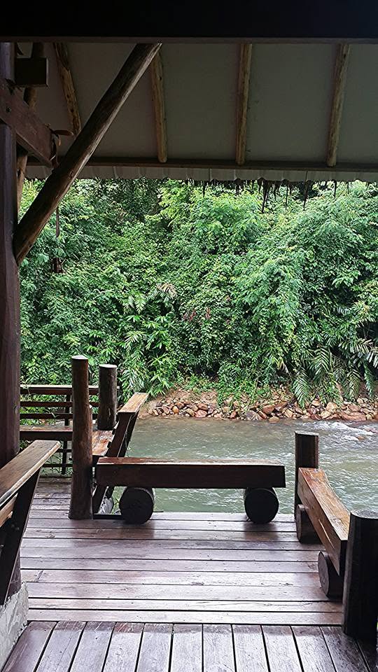 บ้านป่าริมธาร โฮมสเตย์ ทุ่งเพล จันทบุรี Cabin Creek Thailand Chanthaburi