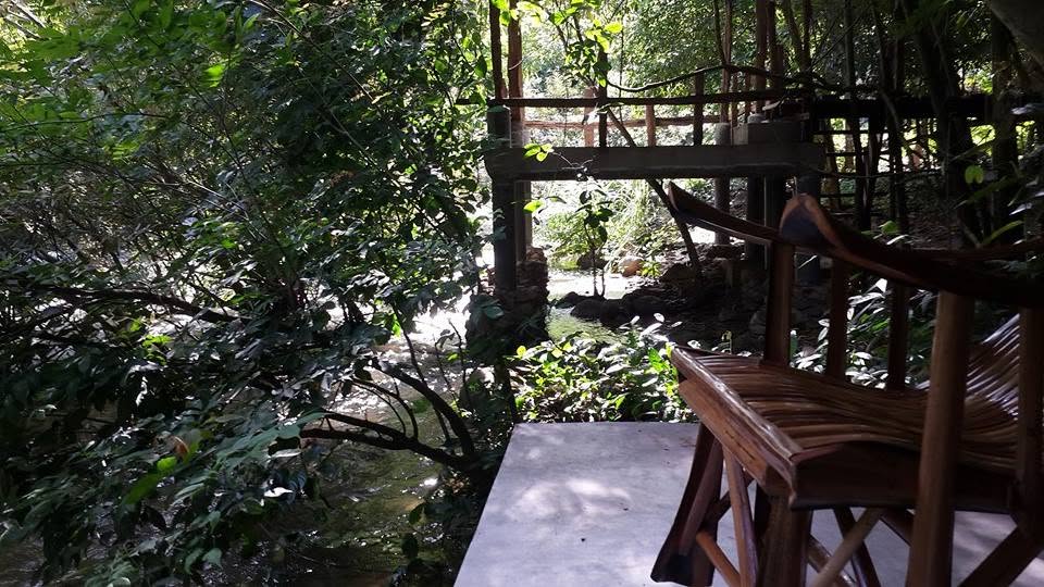 บ้านป่าริมธาร โฮมสเตย์ ทุ่งเพล จันทบุรี Cabin Creek Thailand Chanthaburi