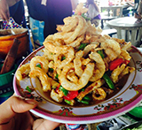ส้มตำยายขัน (ส้มตำรถไฟลำปาง)